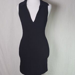 Aritzia Babaton Deep V Neck Sculpt Knit Ribbed Dress Sz M Black